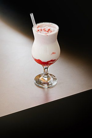 아이스 딸기라떼